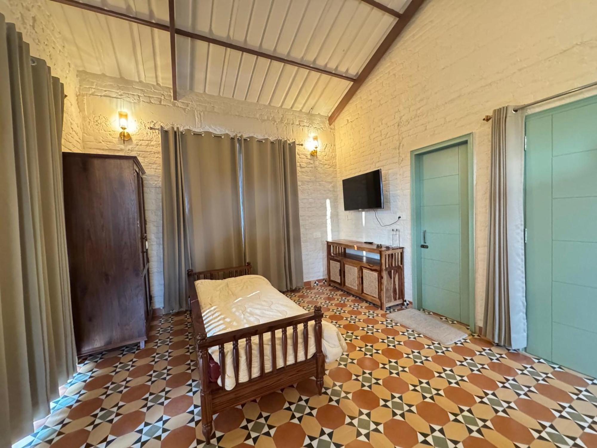 דהראדון Cliff House, 3Br Lux Farmhouse 2Km To Rajpur Road מראה חיצוני תמונה